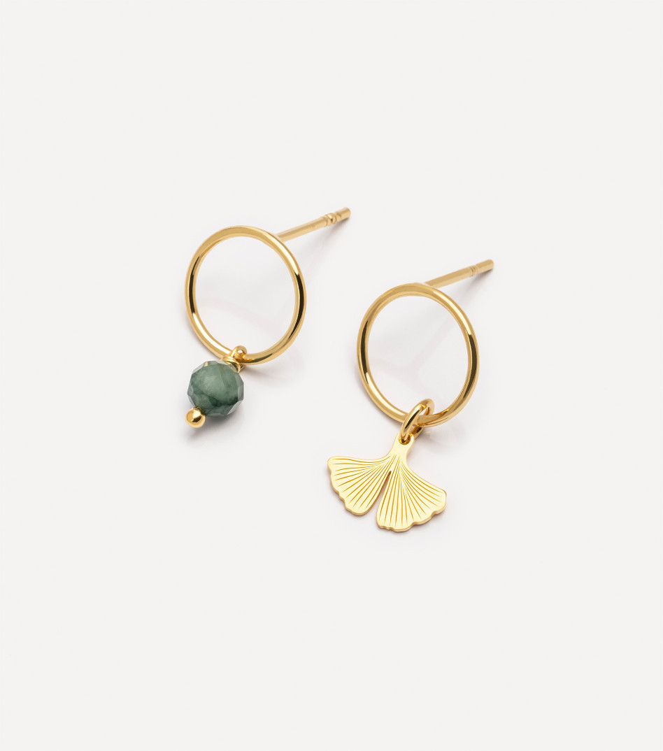 Pozłacane kolczyki z zawieszką i kamieniem