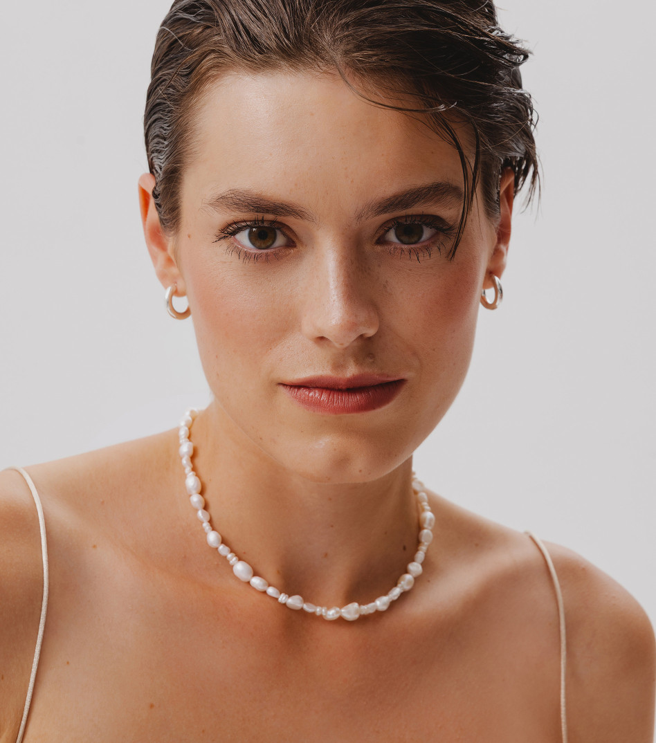 Elegancki naszyjnik z naturalnych pereł