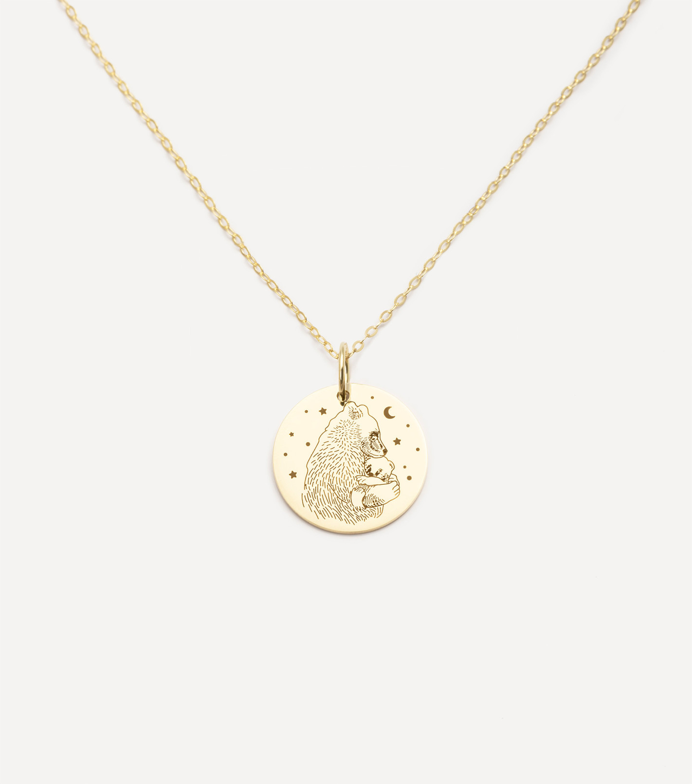 Złoty naszyjnik z medalikiem Mama Bear