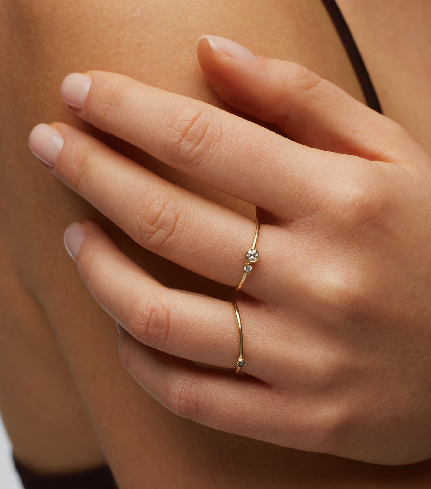 Złote pierścionki z diamentami