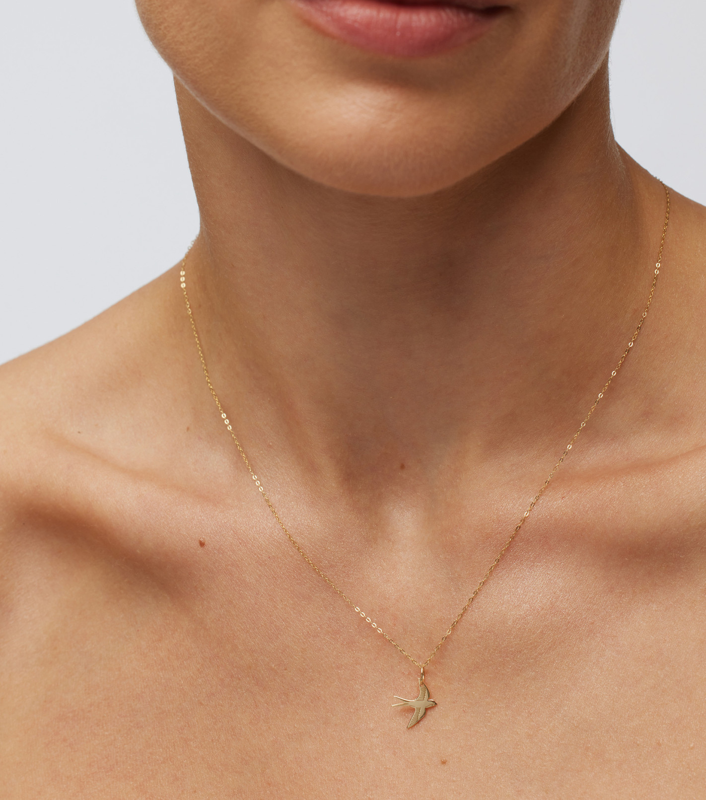 Złota zawieszka do łańcuszka