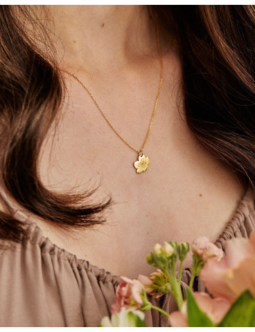 Gold-plated necklace with charm