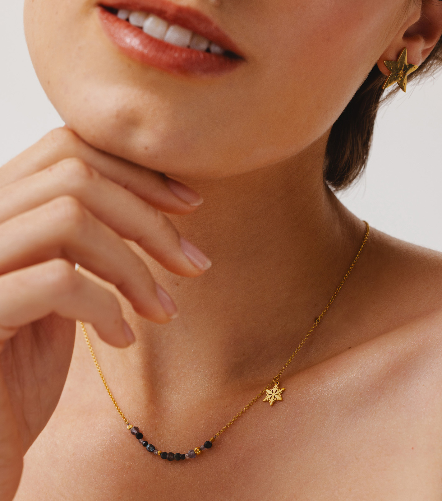 Pozłacany naszyjnik z zawieszką