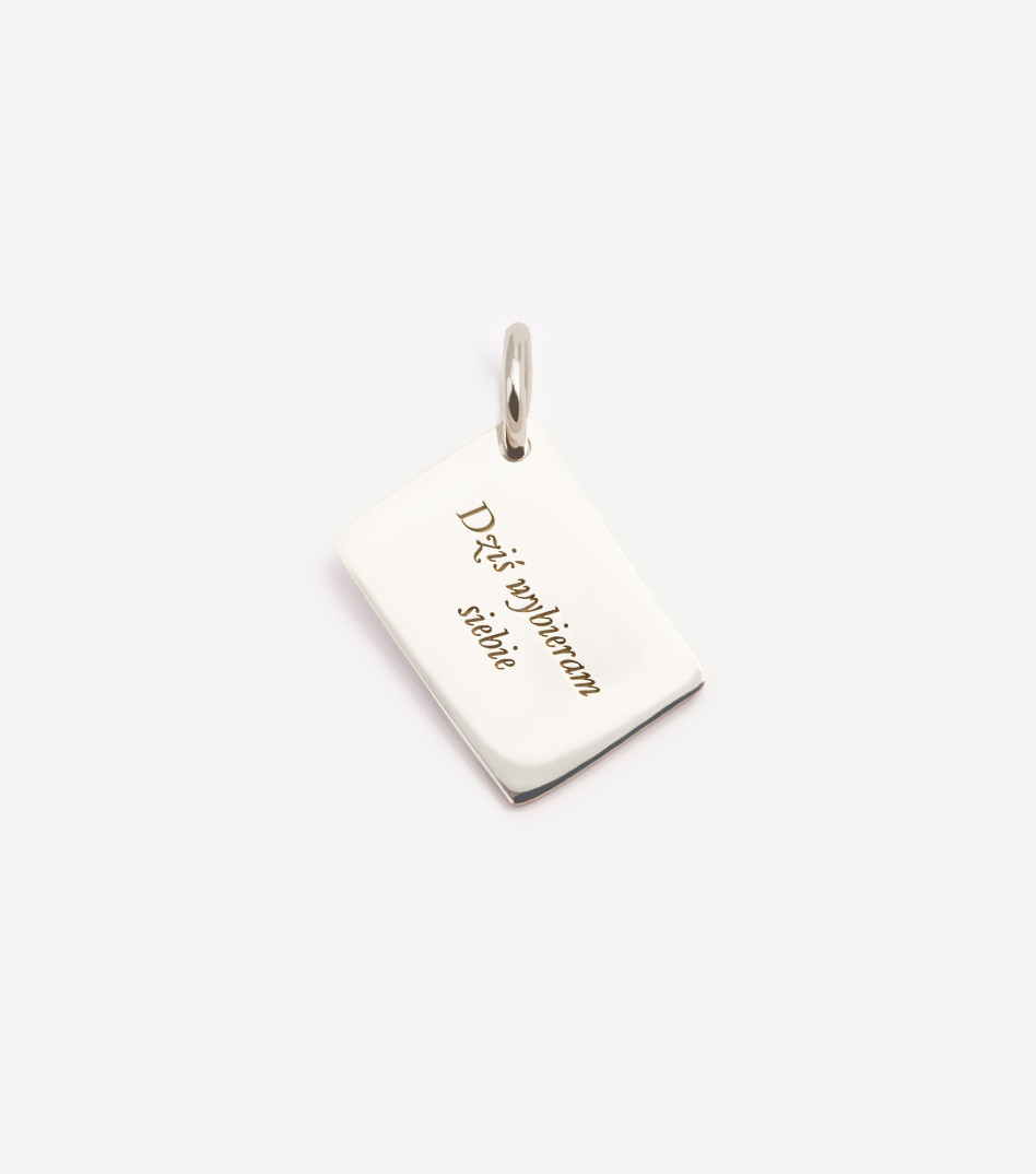 Srebrny łańcuszek z zawieszką personalizowaną