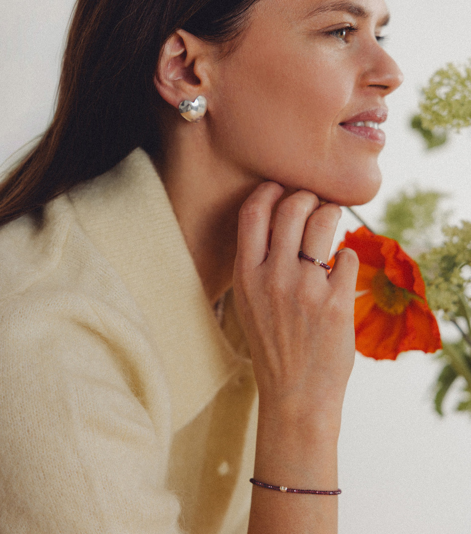 Srebrna bransoletka z granatami i sercem