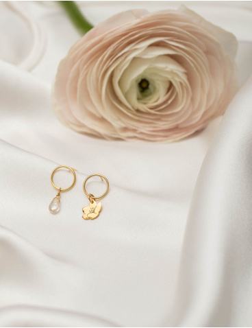 Bridal gold-plated earrings
