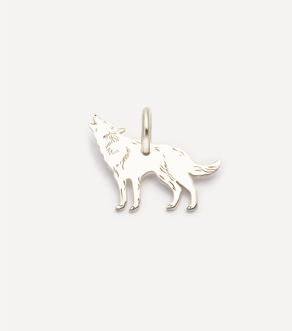 Wolf Pendant in Silver