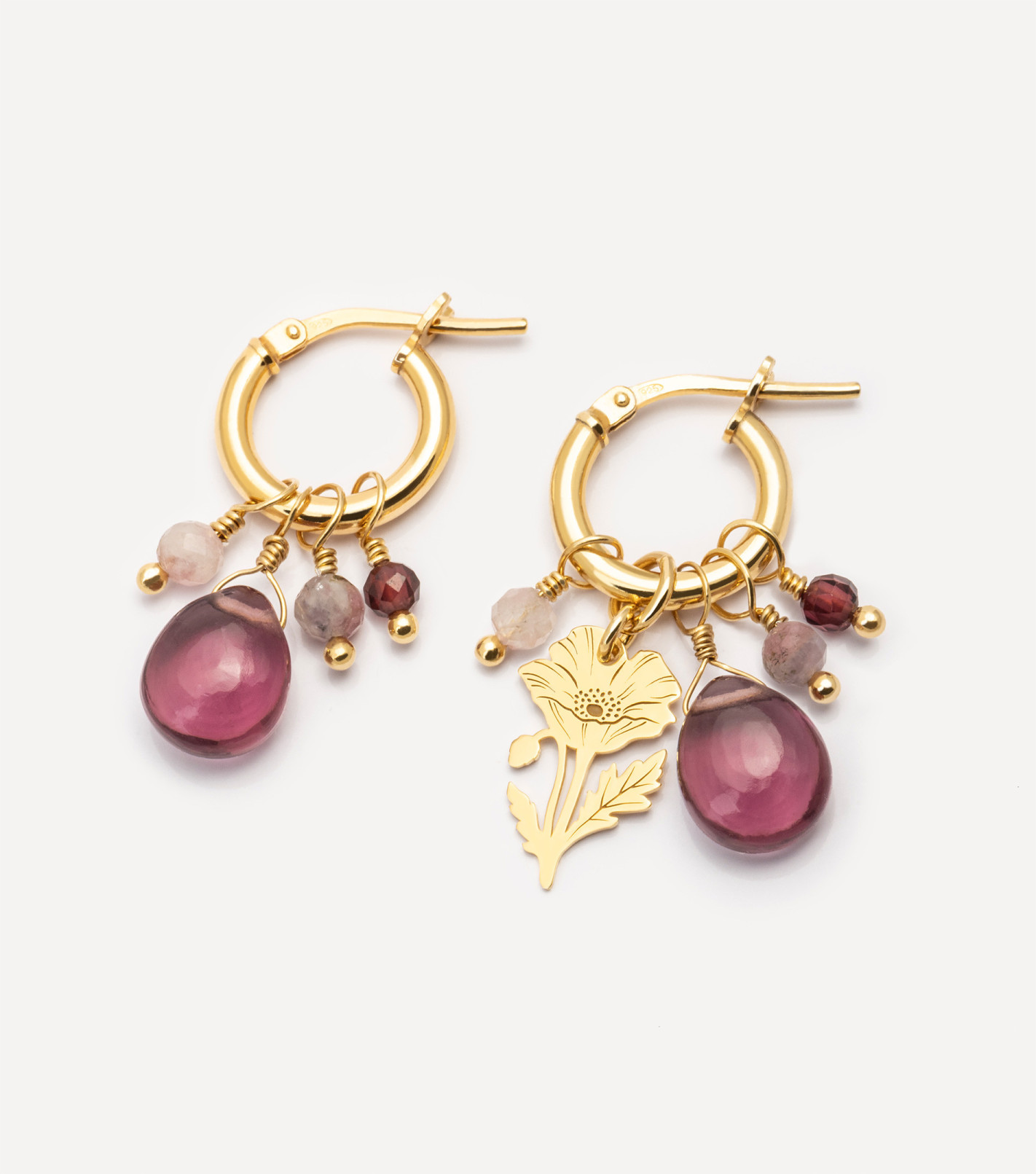 Pozłacane kolczyki koła z zawieszkami i kamieniami