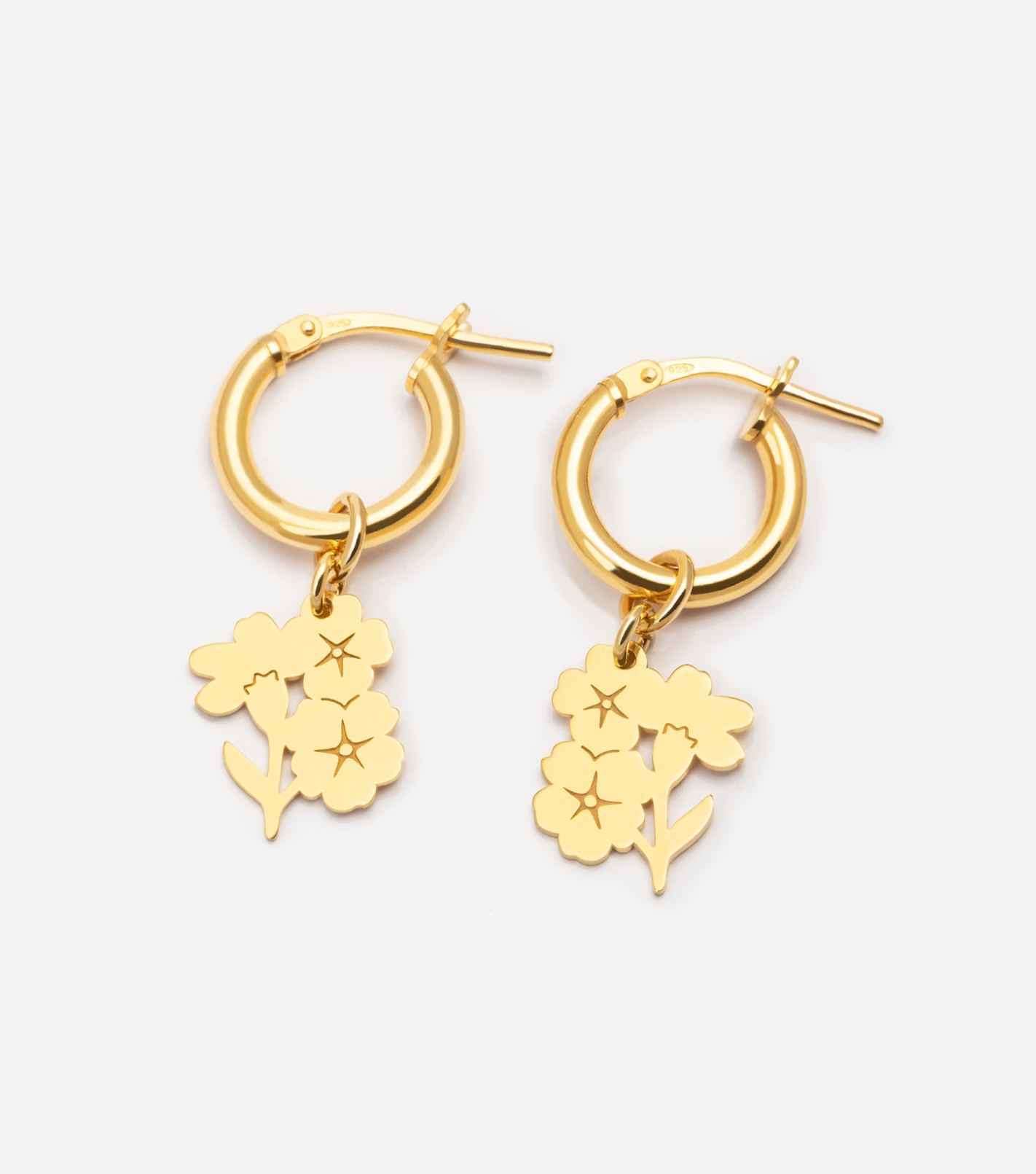 Be Bold Hoop Earrings in Gold