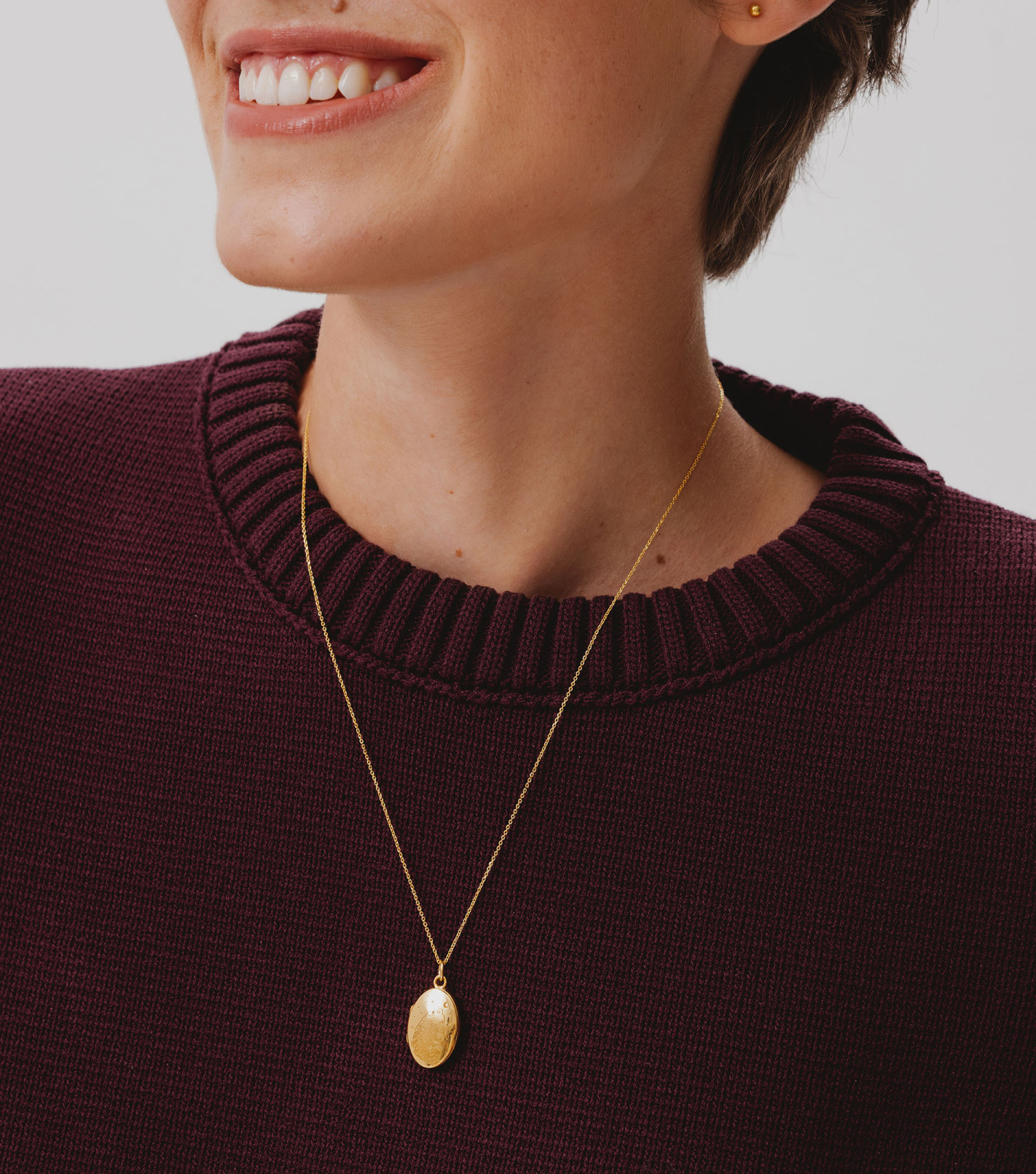 Mama Bear Locket Necklace in Gold