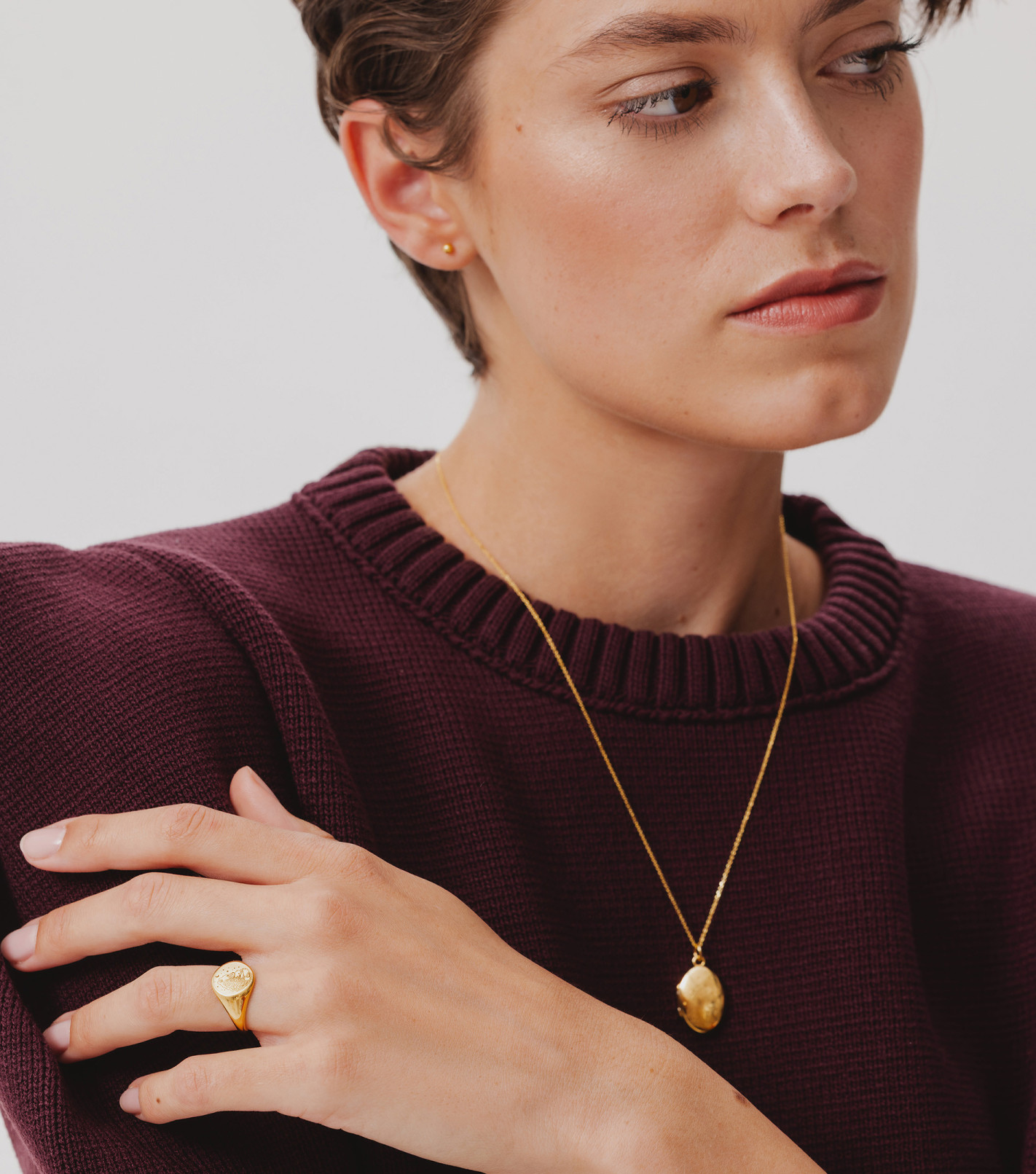 Mama Bear Locket Necklace in Gold