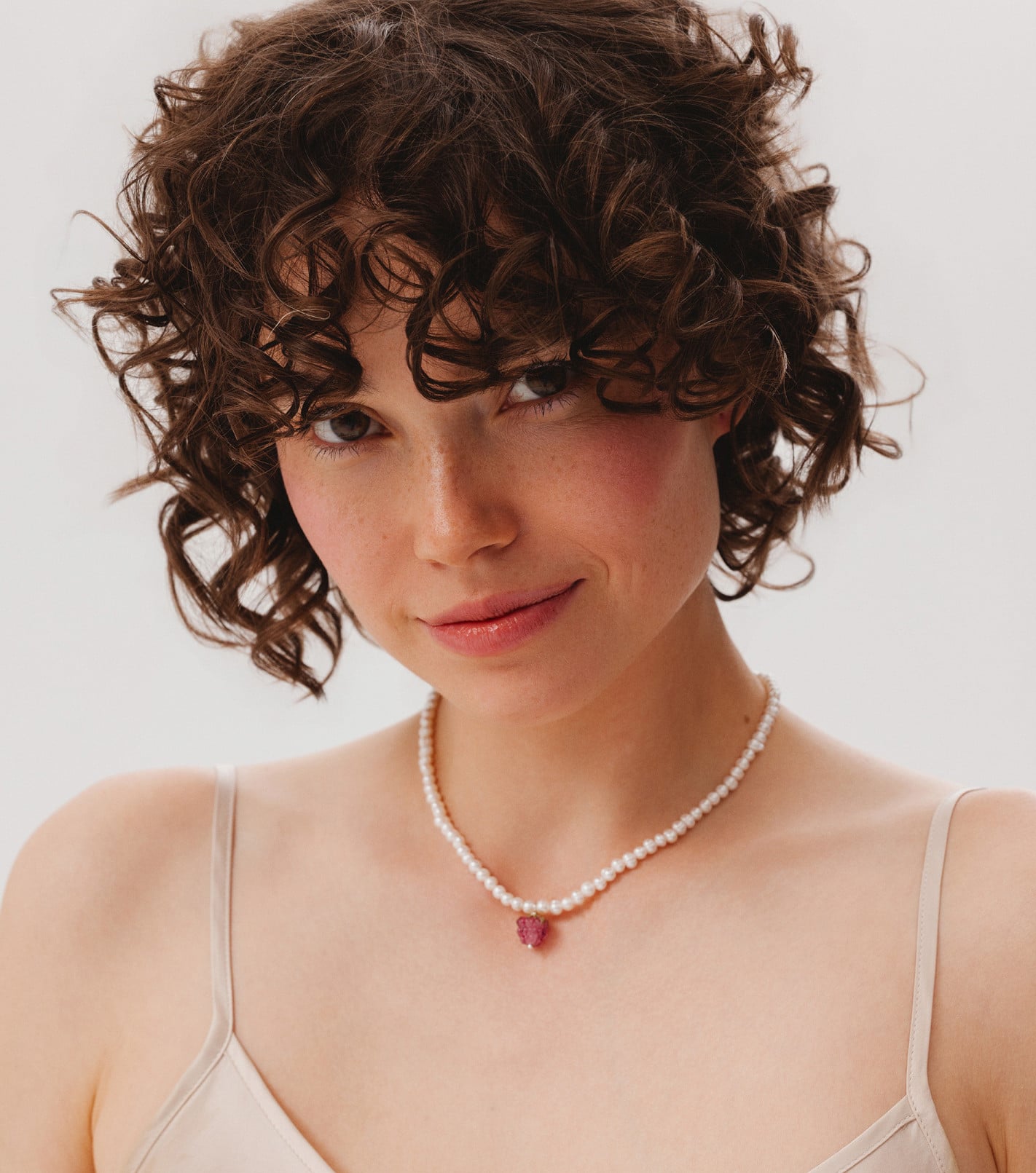 Berry Love Choker in Silver