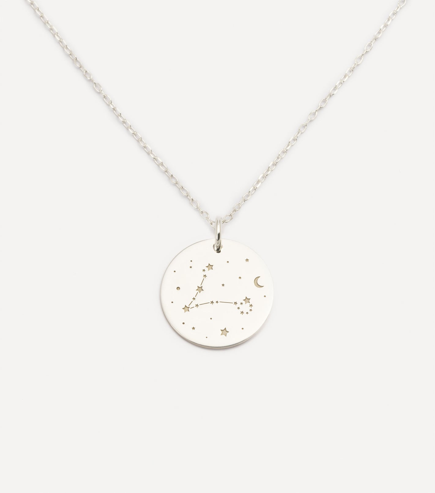 Srebrny łańcuszek ze znakiem zodiaku